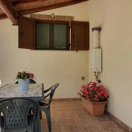 Welcomely - Torre Di Bari Apartmán *